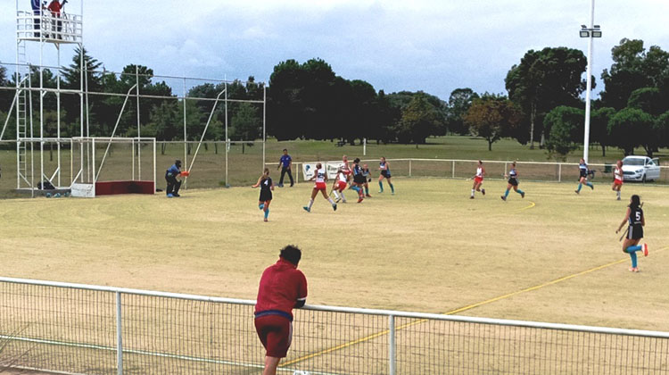 Muy buen debut del Club Atl&eacute;tico en el Torneo Oficial de Hockey