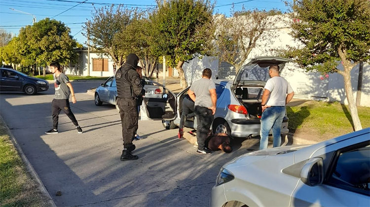 Detenci&oacute;n y allanamiento