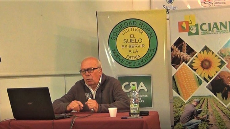 ​Charla en Sociedad Rural