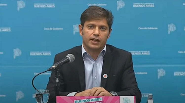 Kicillof anunci&oacute; la vacuna libre a mayores de 30 y el inicio de la inscripci&oacute;n de chicos