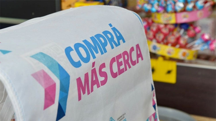 Compra M&aacute;s Cerca ampli&oacute; su canasta