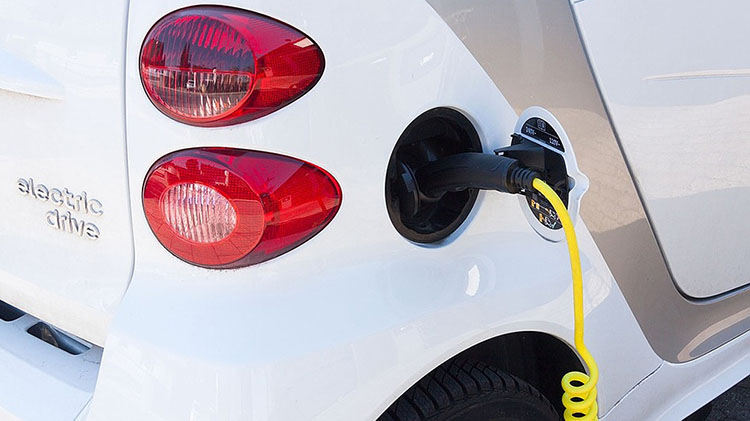 Fabricaci&oacute;n de autos el&eacute;ctricos