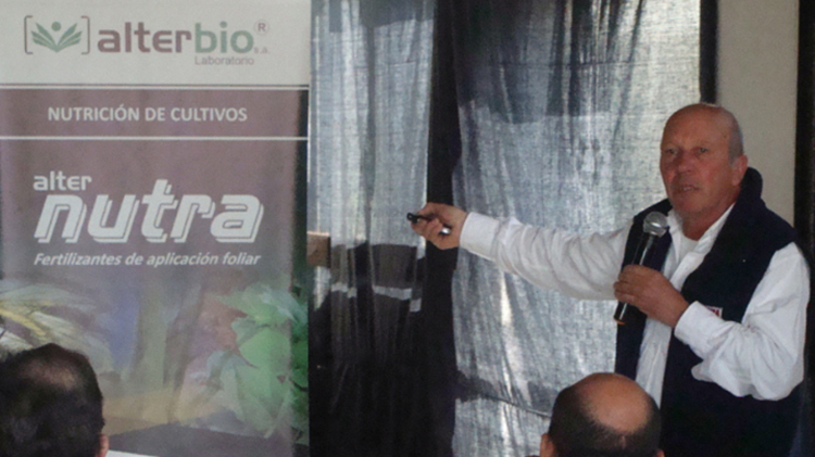 Nueva charla en la Rural