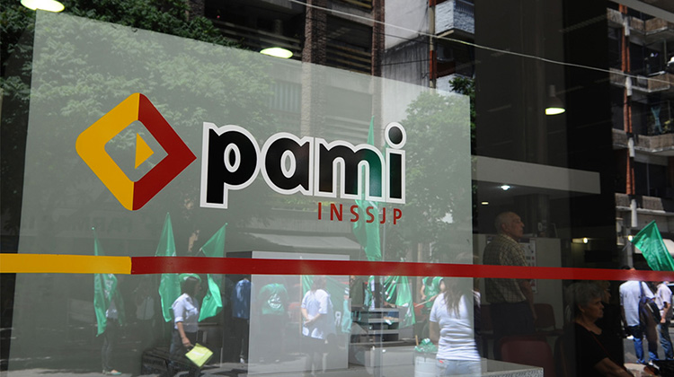 La verg&uuml;enza del PAMI