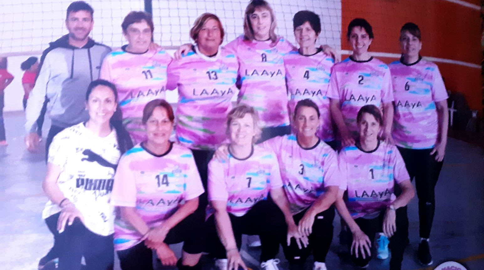 Nuevejulienses campeonas nacionales de NEWCOM