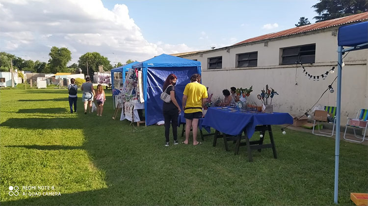 Gran "Paseo Los Artesanos" en la Rural