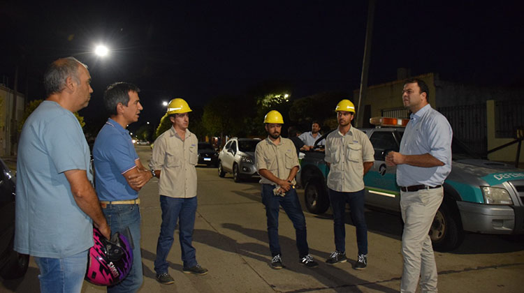 ​Quedaron inauguradas 146 nuevas luminarias para barrio diamantina