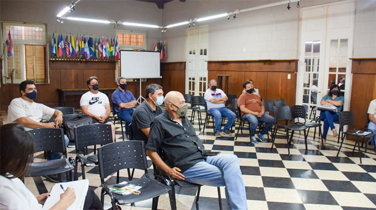 ​Reunión con delegados