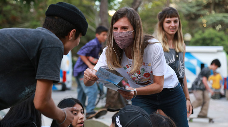&ldquo;Ampliamos progresar para que los j&oacute;venes vuelvan a la escuela y terminen sus estudios&rdquo;