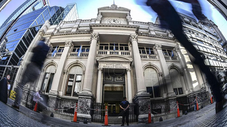  Banco Central elevó tasa de interés para depósitos en plazo fijo