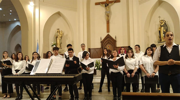 ​Coro Santa Cecilia retoma ensayos