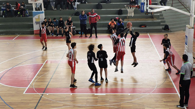 ​B&aacute;squetbol 
