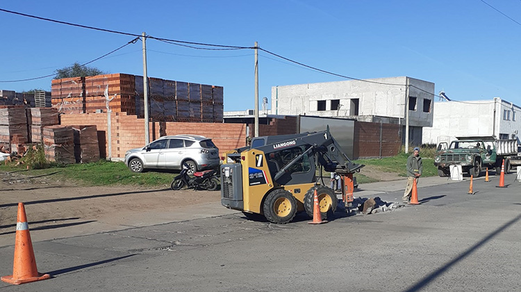 ​Ejecutan trabajos de bacheos