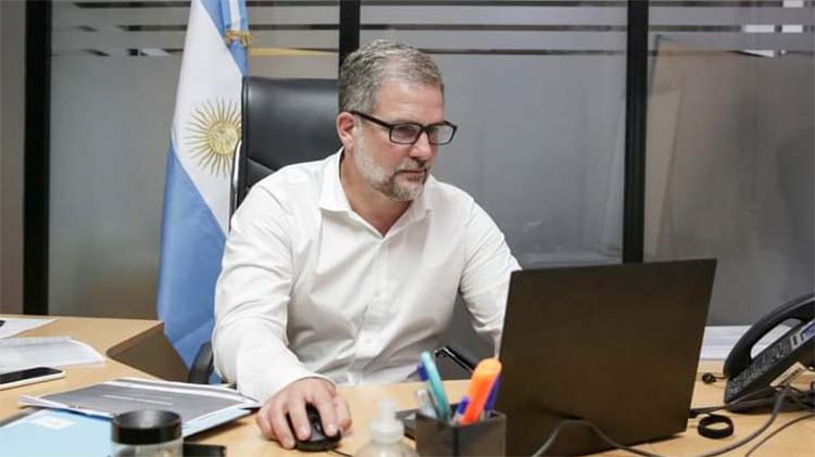 ​Malis pide prudencia y no confundir a la gente con respecto a la vuelta del tren