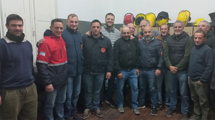 ​Patricios: Reuni&oacute;n con bomberos