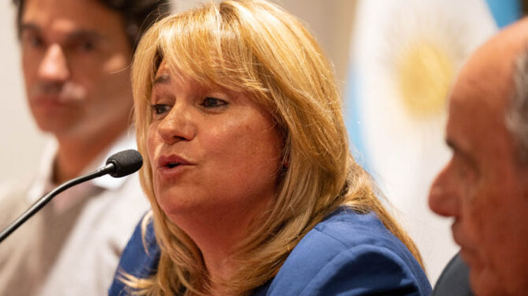 Erica Revilla retoma el reclamo del plan de contingencia ante la escasez del gasoil