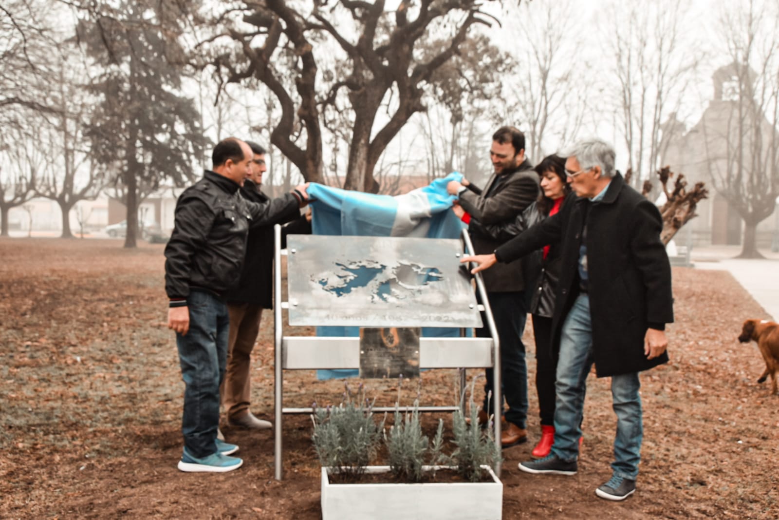 ​La comunidad de Dudignac vivió un doble y emotivo acto