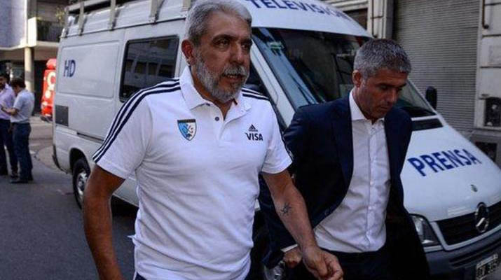 An&iacute;bal Fern&aacute;ndez se fue del pa&iacute;s