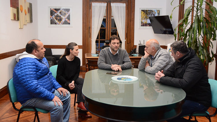 Barroso recibió al intendente de Lanús