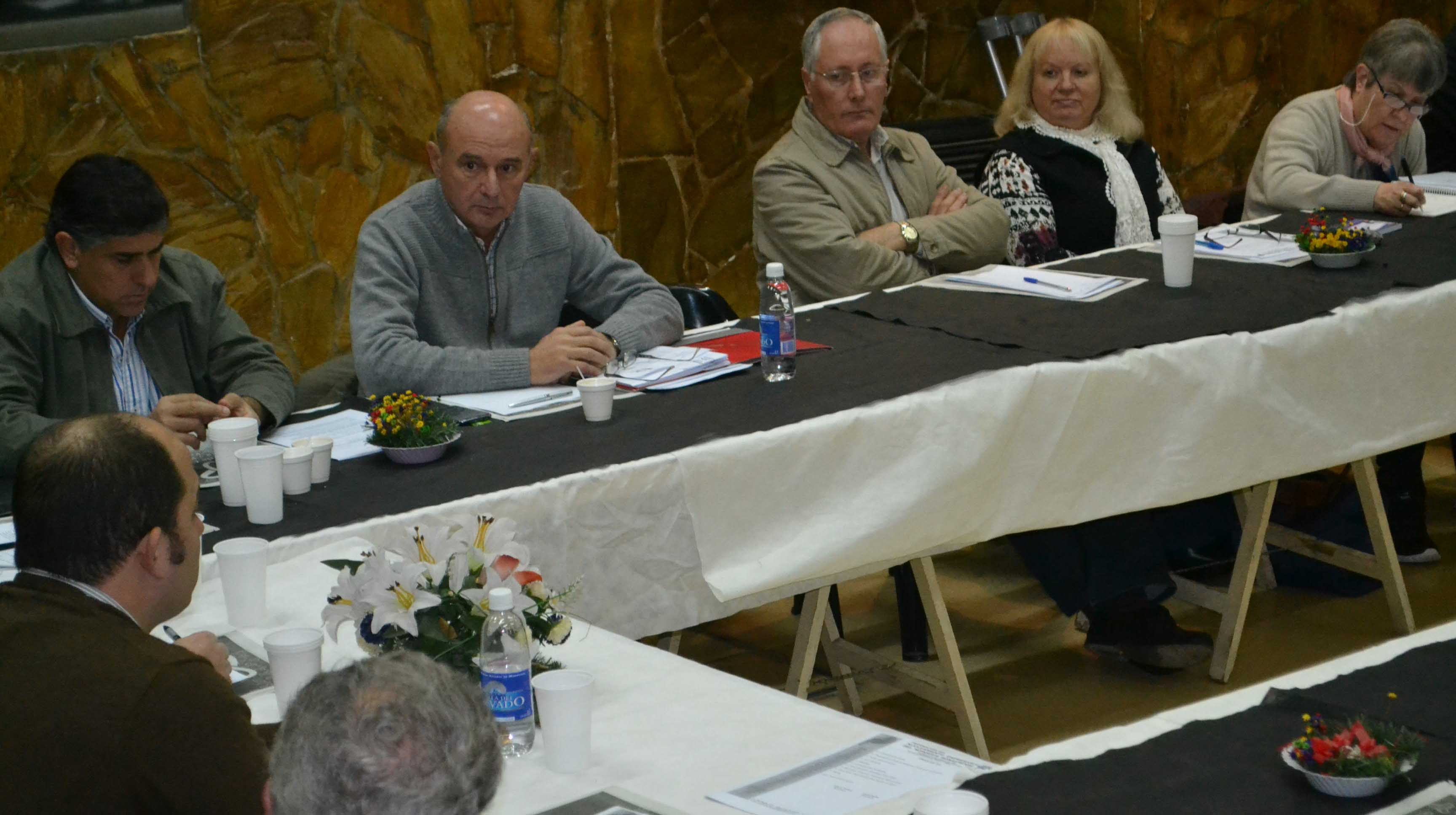 Zurro se reuni&oacute; con la Federaci&oacute;n Empresarial del Noroeste 