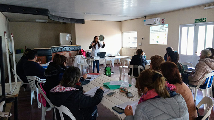 ​Morea: Curso de Manipulaci&oacute;n de Alimentos