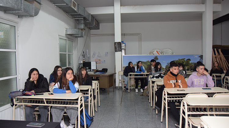 Comenz&oacute; el taller de orientaci&oacute;n vocacional y laboral