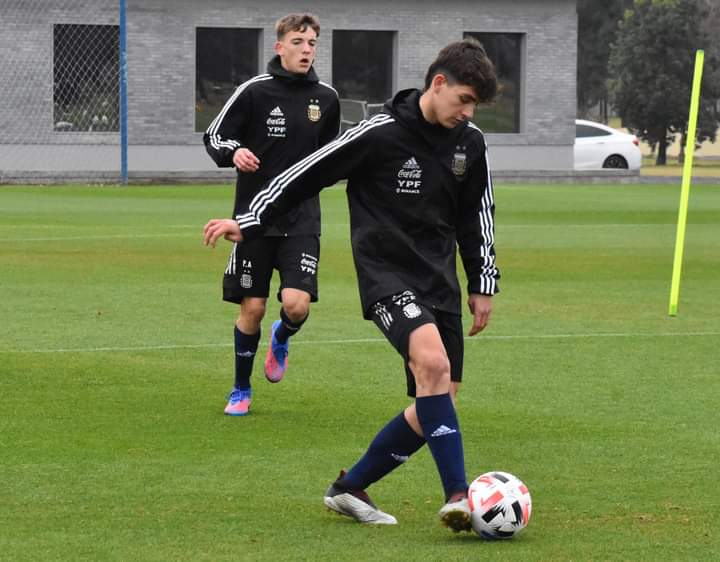 El "Picu" Molina finalizó los entrenamientos con la Pre Selección Nacional Sub 17
