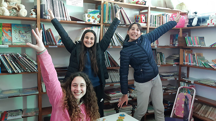 Mes de la ni&ntilde;ez en la Biblio