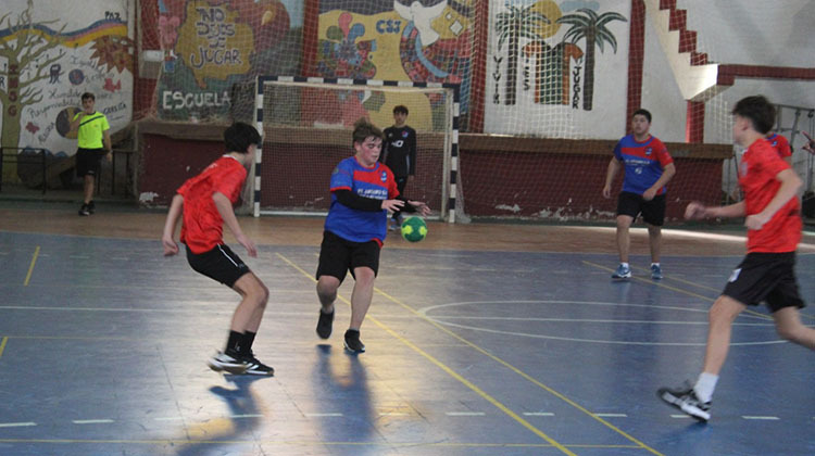 El handball de El Fort&iacute;n ya participa en la liga AS.AM.BAL