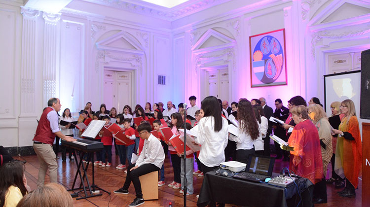 ​Brillante concierto coral