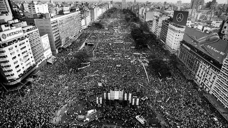 ​D&iacute;a de la recuperaci&oacute;n de la Democracia