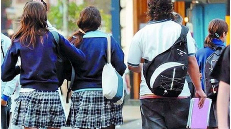 Encuesta revela que en 2023 habr&aacute; menos matriculados en escuelas privadas