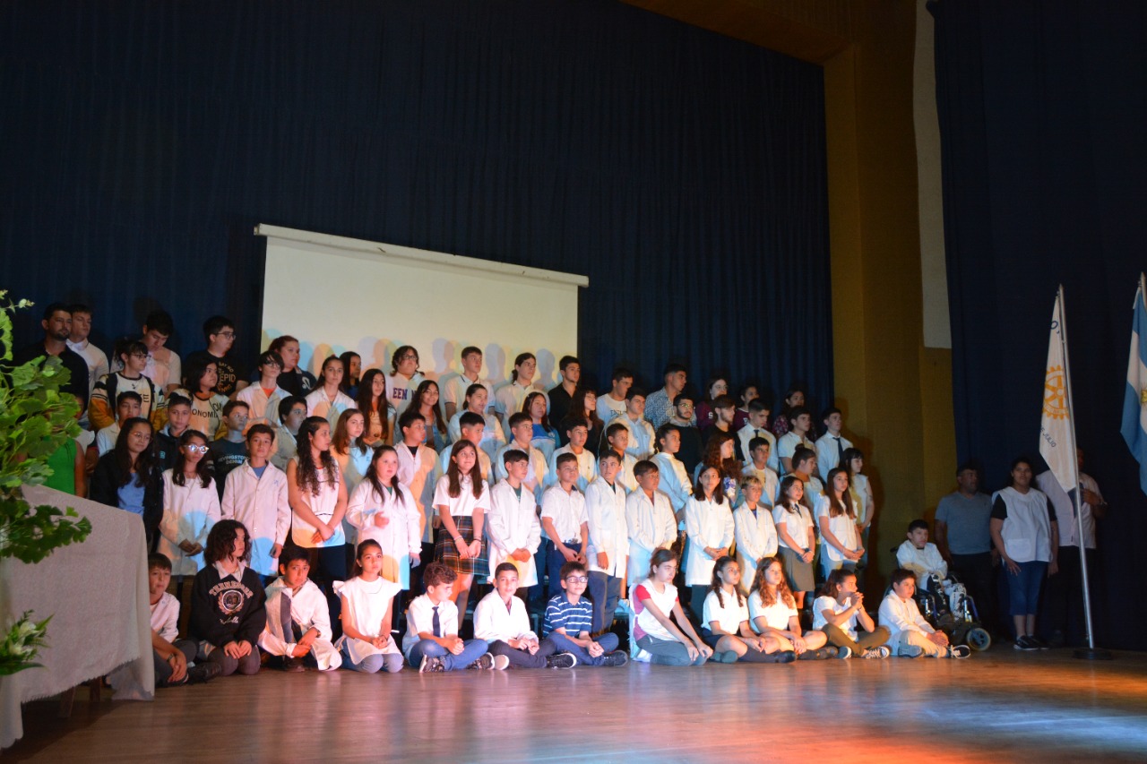 ​Distinci&oacute;n a los mejores compa&ntilde;eros