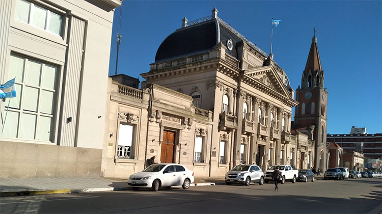 ​Moratoria de deudas municipales