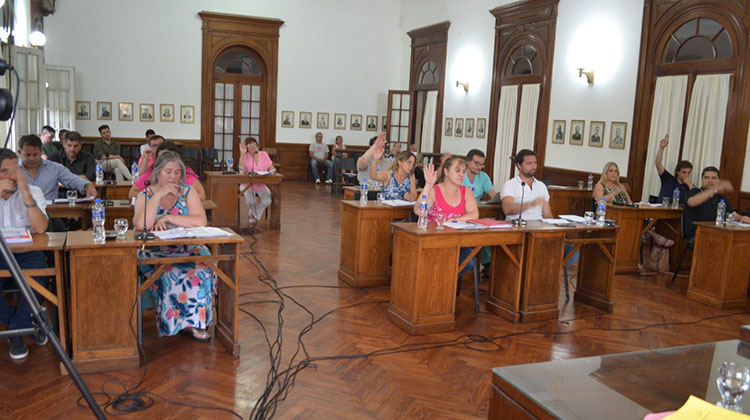 Concejales aprobaron la Preparatoria de las Ordenanzas  Fiscal e Impositiva