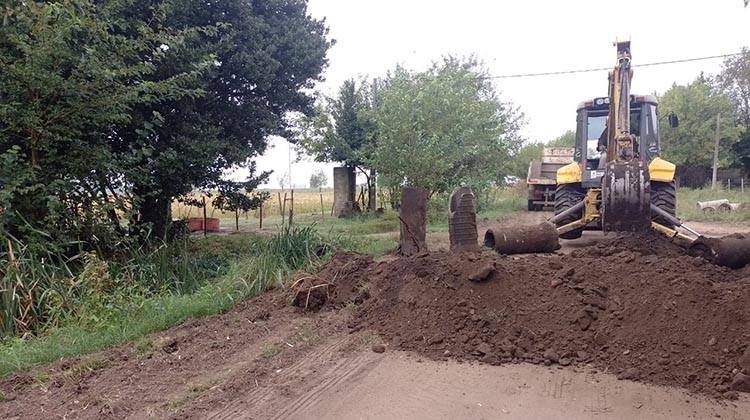 Patricios: limpieza de canales y alcantarillas