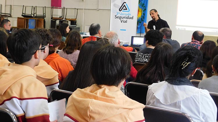 ​Con acciones de concientizaci&oacute;n se desarroll&oacute; la Segunda Jornada de Seguridad Vial en 9 de Julio