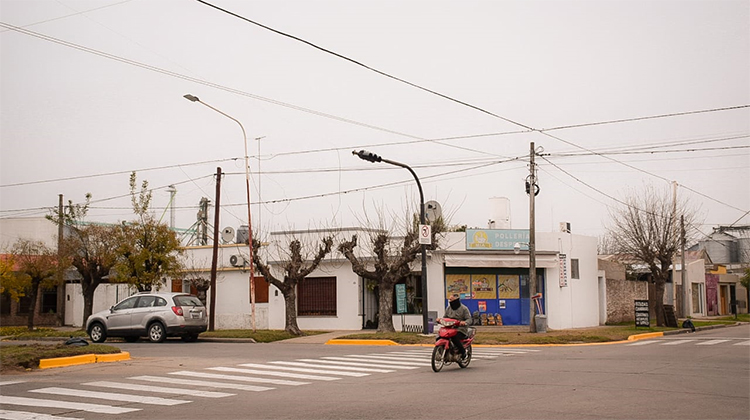 ​Av. Urquiza y San Juan: Entra en vigencia la prohibici&oacute;n de girar a la izquierda