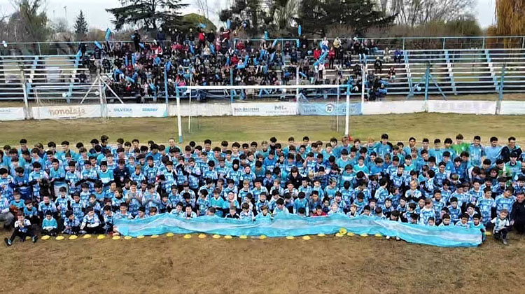 Los Infantiles de San Martin celebraron el 82&ordm; aniversario del Club anunciando obras