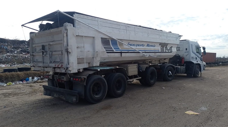 ​Carga de neum&aacute;ticos y recuperaci&oacute;n de telgopor