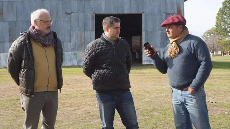 Nacho Palacios se reuni&oacute; con vecinos de 12 de Octubre
