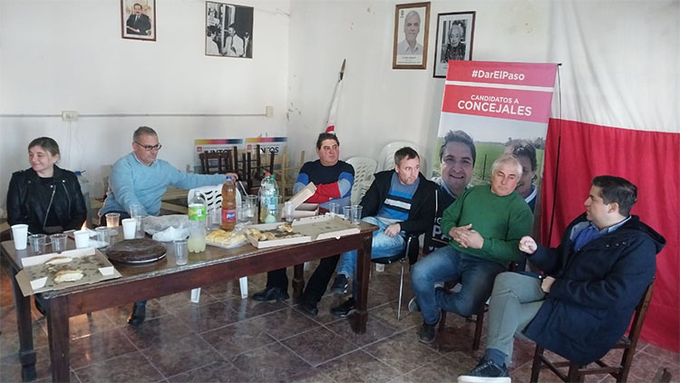 ​Juntos UCR recorre las localidades