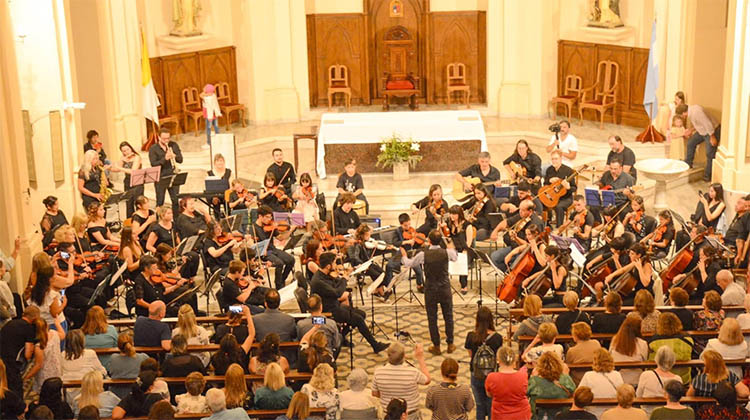 ​El &ldquo;concierto final&rdquo; en la Iglesia Catedral entreg&oacute; una brillante velada