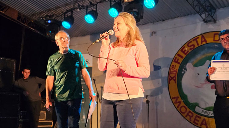 ​Mar&iacute;a Jos&eacute; Gentile acompa&ntilde;&oacute; la Fiesta del Lech&oacute;n