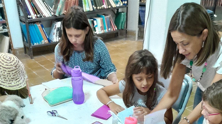 Contin&uacute;an los talleres de verano 
