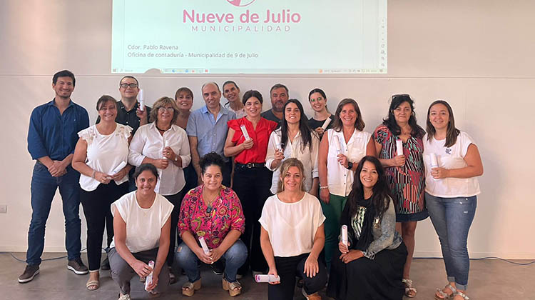 ​Capacitaci&oacute;n para funcionarios y personal municipal