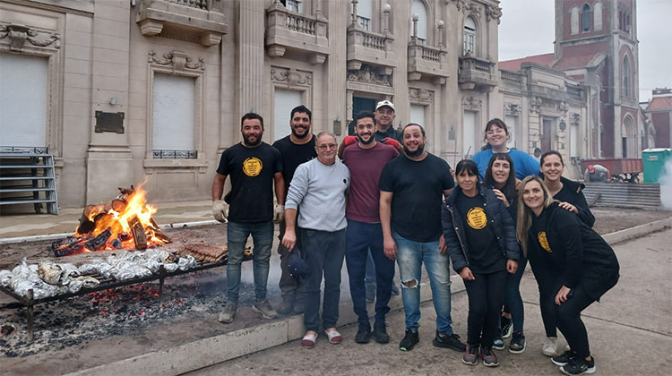 ​Naón ya diagrama su Fiesta del Choripán y la Bondiola Asada
