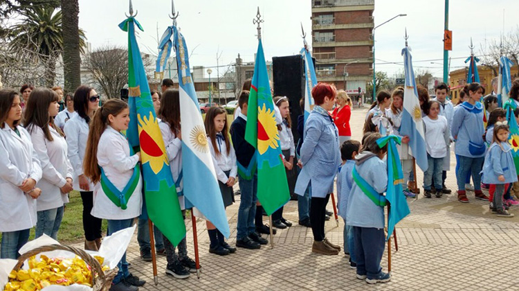 Actos por el d&iacute;a del maestro
