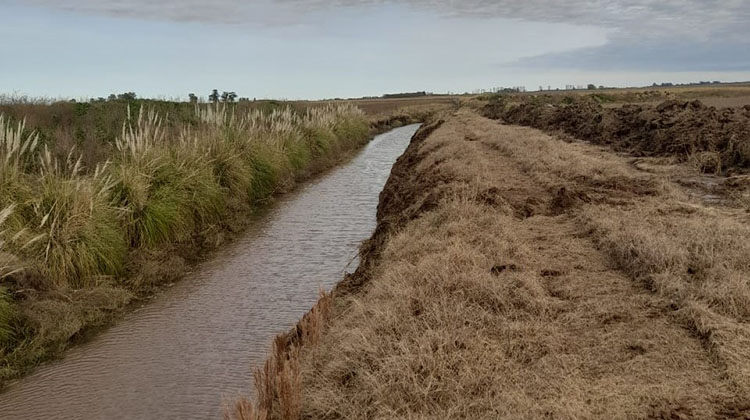 ​Obras hídricas en la zona Naón