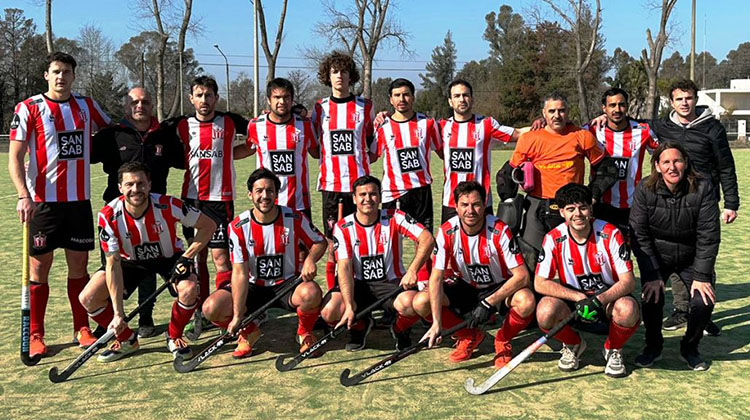 ​Hockey: Atl&eacute;tico en lo alto